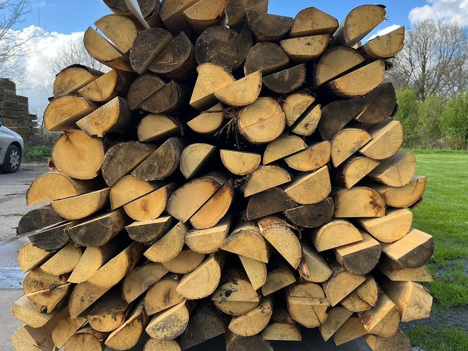 Halfronde Kastanje Paal | ø 10- 12 cm